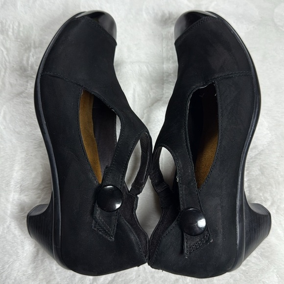 Naot Womens Black Leather T Strap Mary Jane Pumps Low Heel Comfort Shoes 9 - Picture 7 of 17